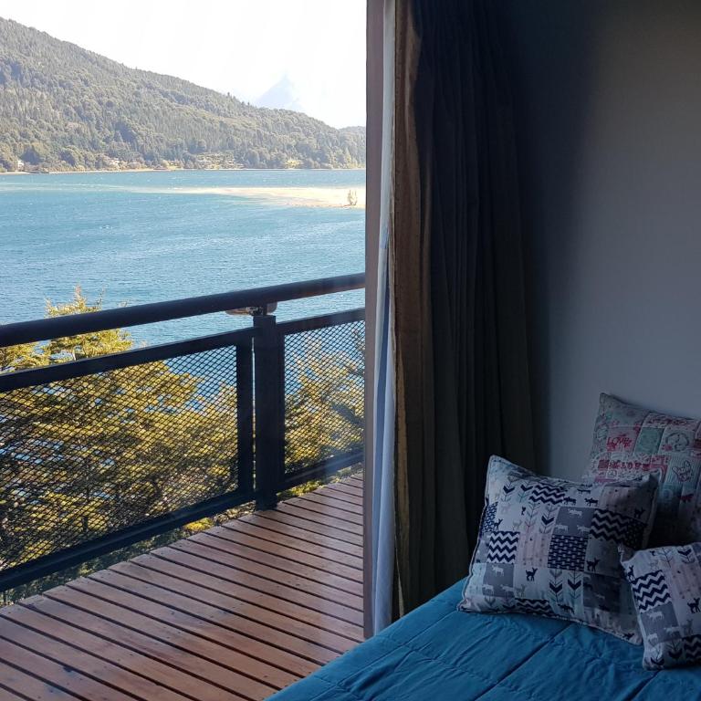 Albanta casa con costa en Bariloche - Casa Unifamiliar de 3 dormitorios - 55