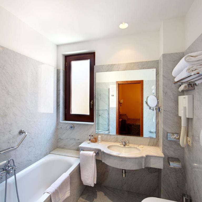 Hotel Palazzo Guardati - Superior Double Room - 6