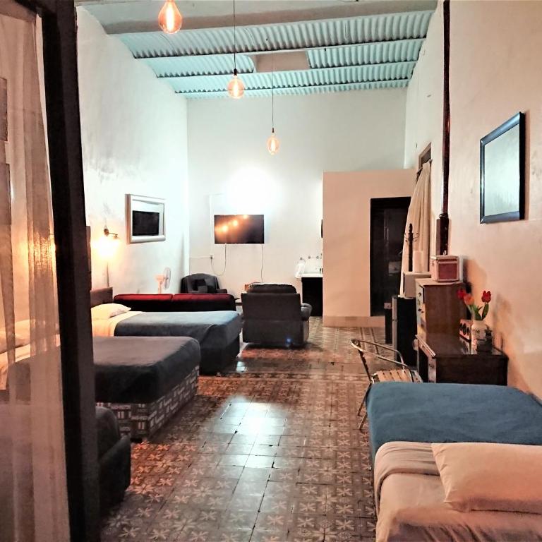 Suite Vintage - Suite con balcón - 16