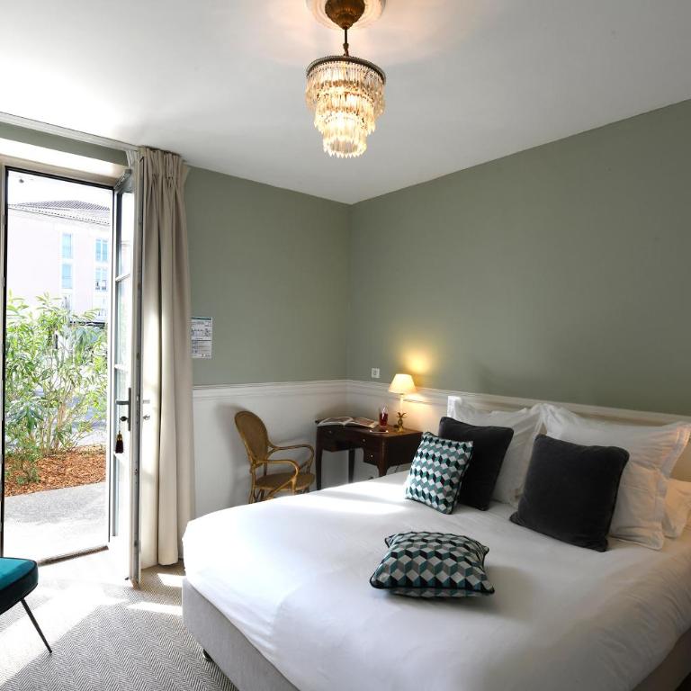 Grand Hôtel Henri - Teritoria - Chambre Double Classique - Rez-de-Chaussée - 3
