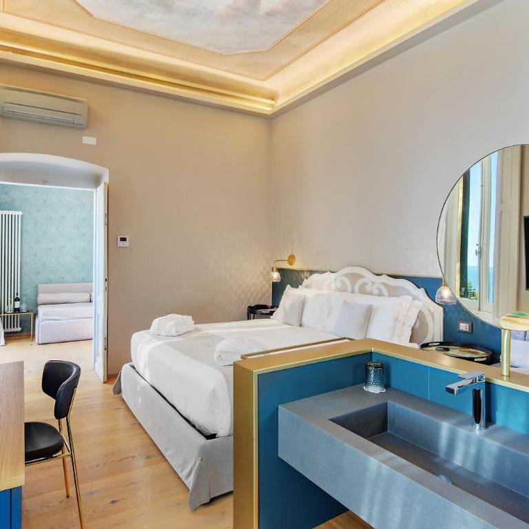 Villa Riviera Resort - Junior Suite con Vista Mare e Vasca Idromassaggio - 2