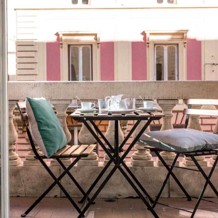 Boutique Hotel Atelier '800 - Camera Matrimoniale Piccola con Balcone - 2