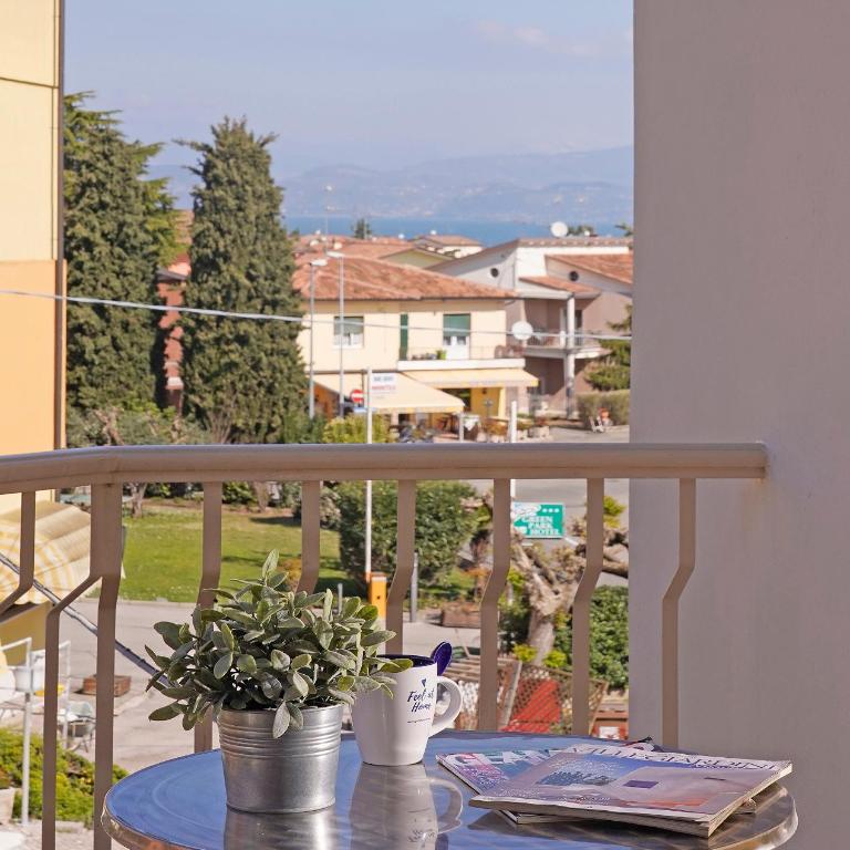 PeschieraHome Apartments - Appartamento Grande con 2 Camere da Letto - 13