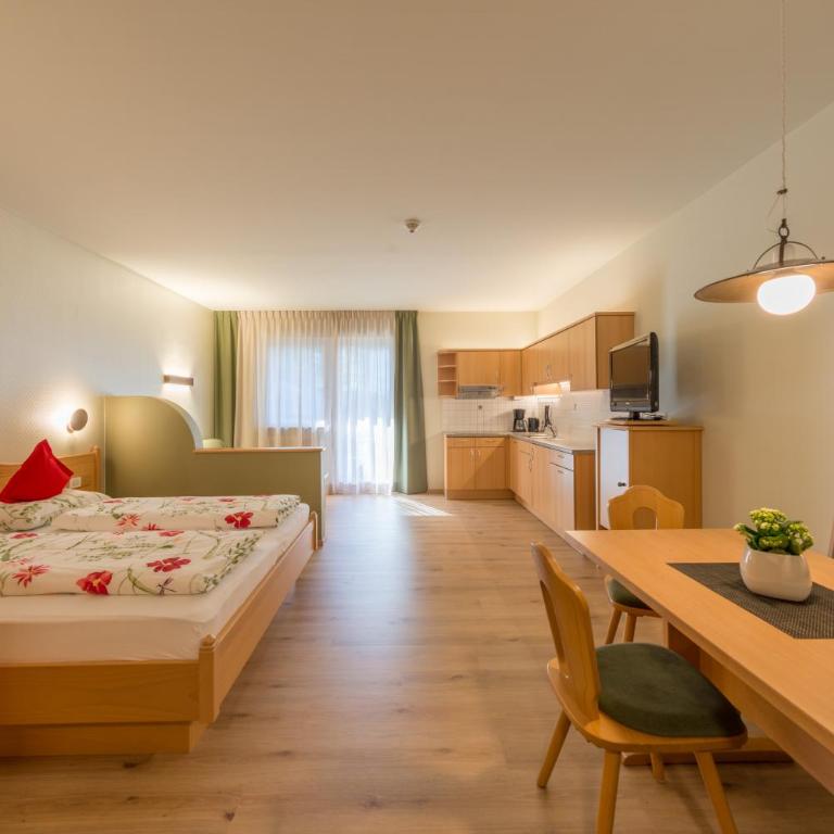 Residence Neuhäuslhof, Apartments Meran, GuestPass - Appartamento Monolocale - 1