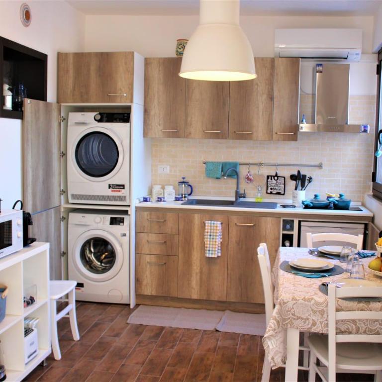 MAJORANA PALACE - Three-Bedroom Apartment - 42