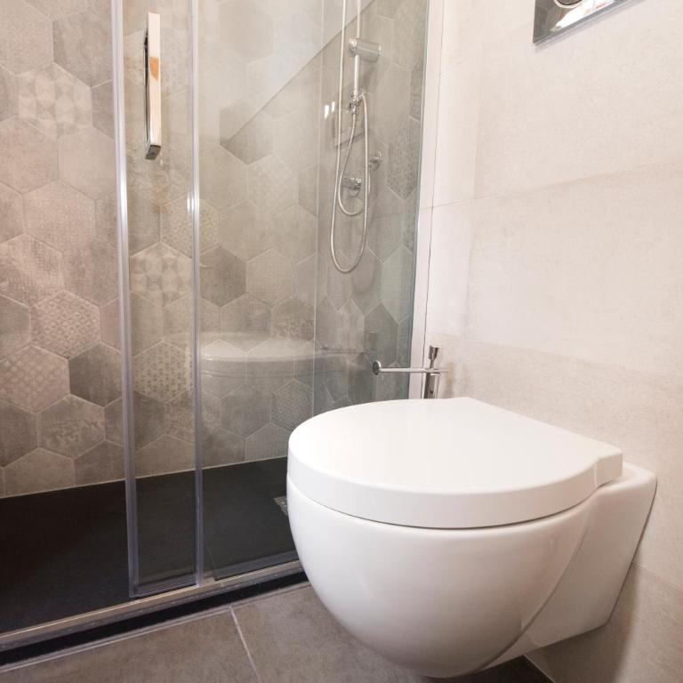 Casa Malaclà B&B - Camera Tripla con Bagno Privato - 11