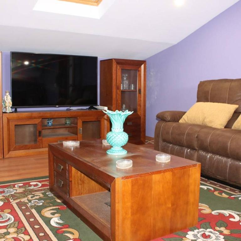 Casa Dana - Four-Bedroom House - 15