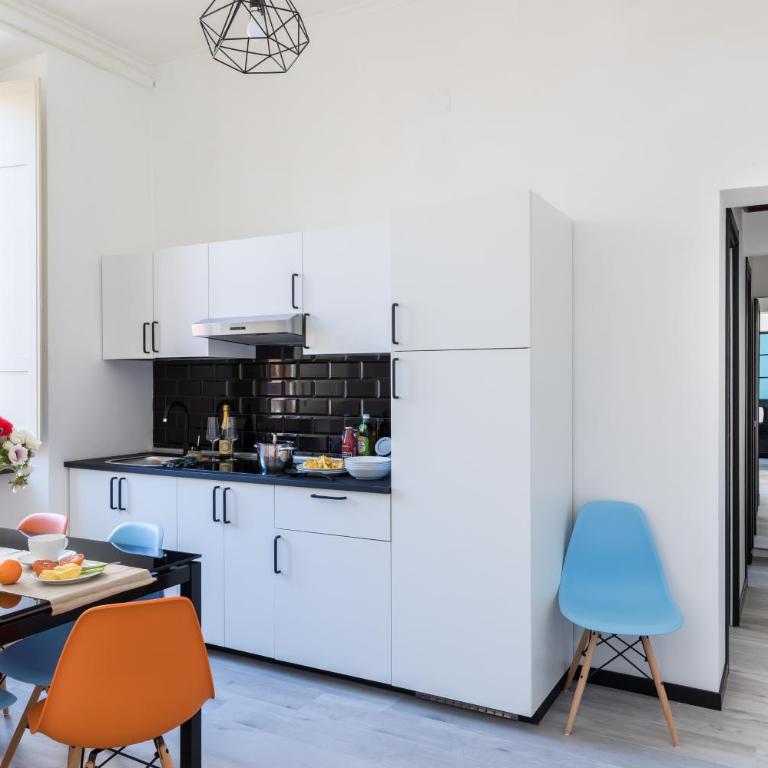 A World Aparts - 32 Modena - Appartamento con 3 Camere da Letto - 30