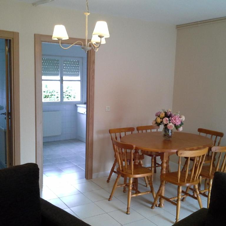 Apartamentos San Pedro en Llanes - Three-Bedroom Apartment - 8