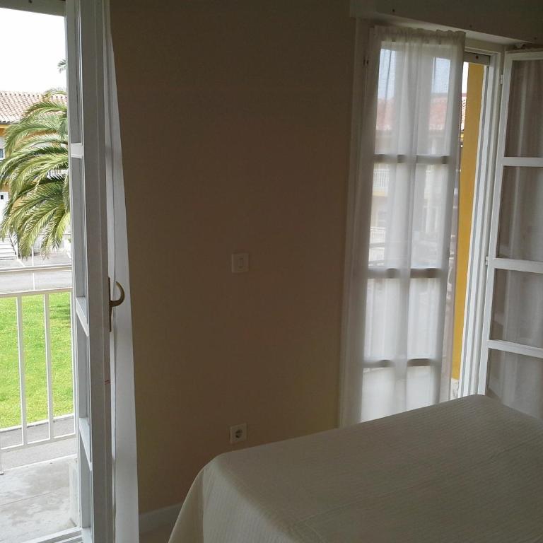 Apartamentos San Pedro en Llanes - Two-Bedroom Apartment (4 Adults) - 10