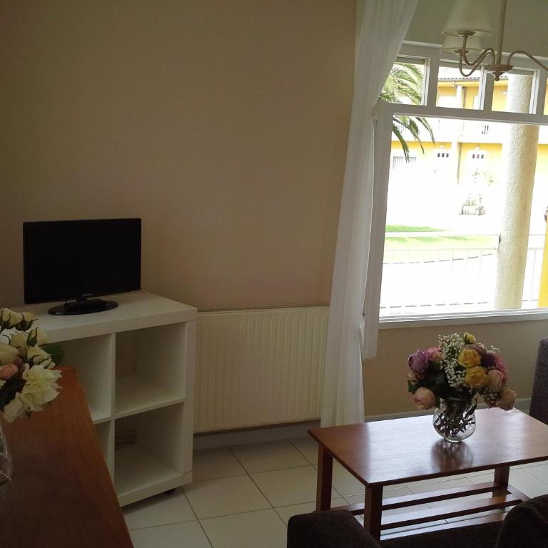 Apartamentos San Pedro en Llanes - Two-Bedroom Apartment (4 Adults) - 4