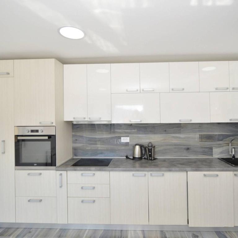J & P Apartments Orahovac - Appartement 3 Chambres - 23