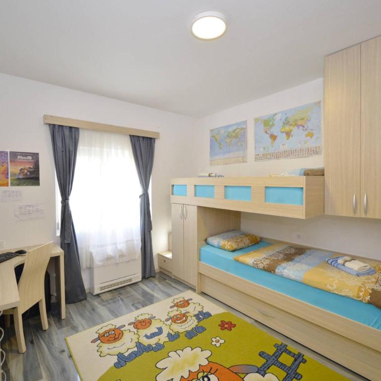 J & P Apartments Orahovac - Three-Bedroom Apartment - 23