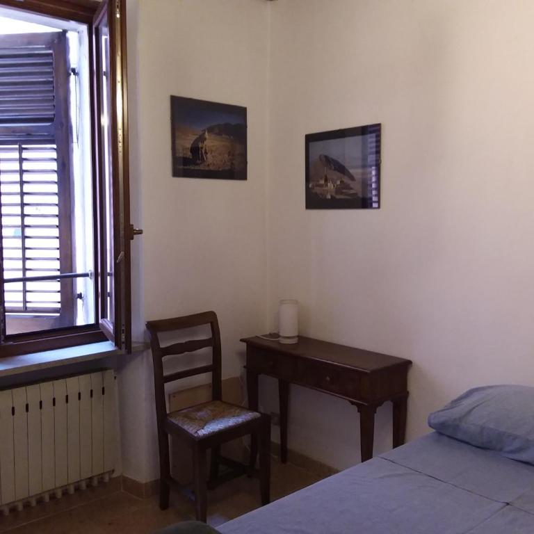 Casa Mellis Verona - Two-Bedroom Apartment - 23