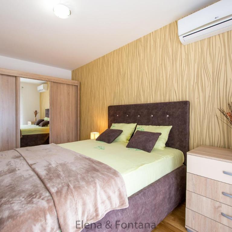 Elena&Fontana Apartment - Apartment with Sea View - 10