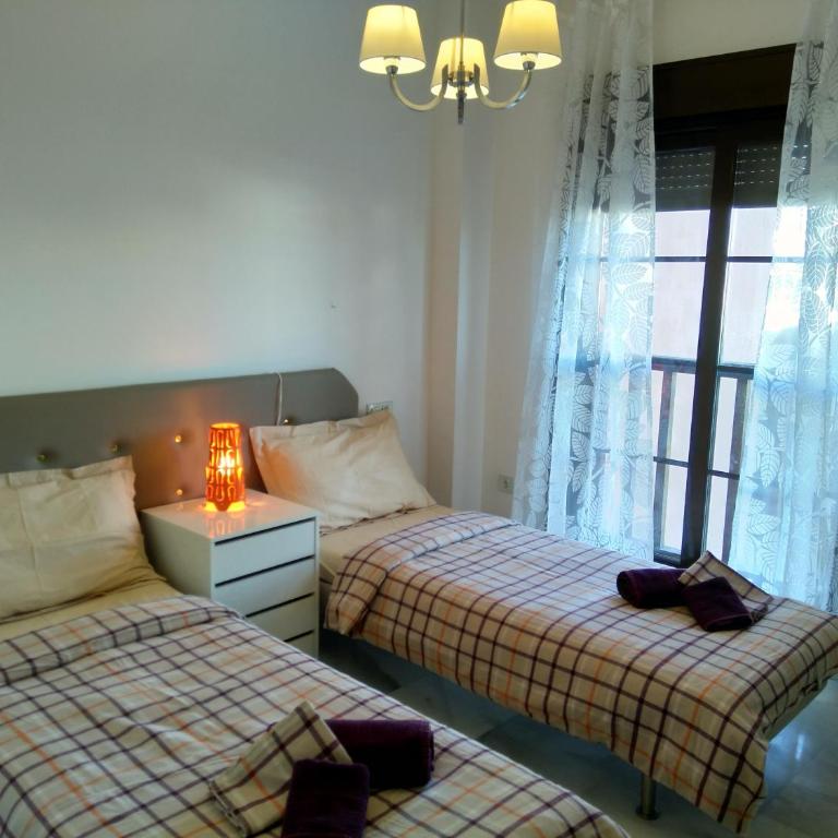 Hacienda del Sol Beachside and Golf Apt Marbella Puerto Banus - Apartamento Superior de 2 dormitorios con vistas a la piscina - 21