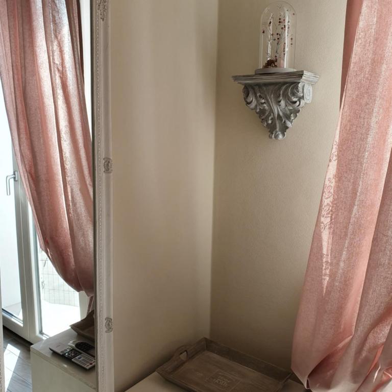 Romantic Home - Camera King con Balcone - 9