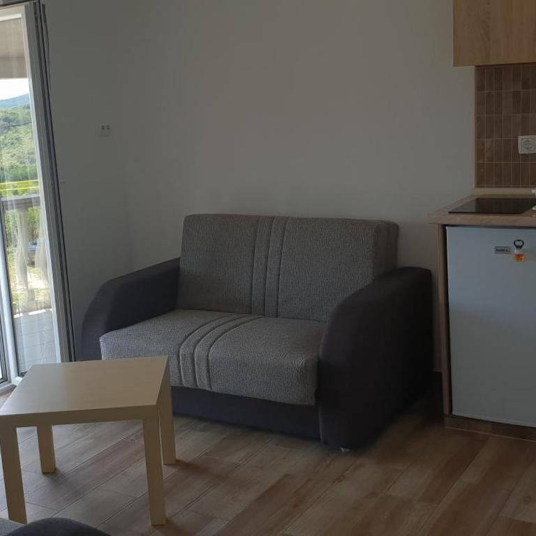Apartmani Sijaric - Apartment with Sea View - 1