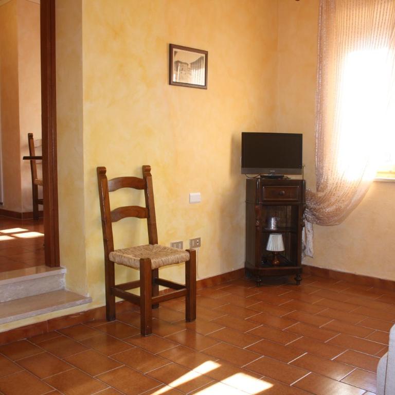 Agriturismo La Pisana - Camera Matrimoniale - 2