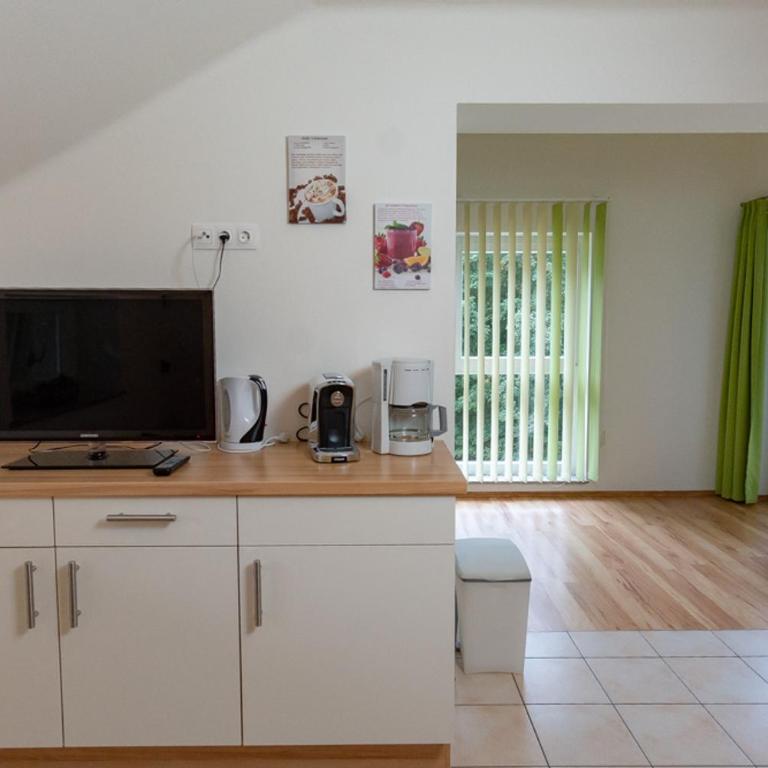 Appartementhaus Monika - Apartment mit 3 Schlafzimmern und Balkon - 3