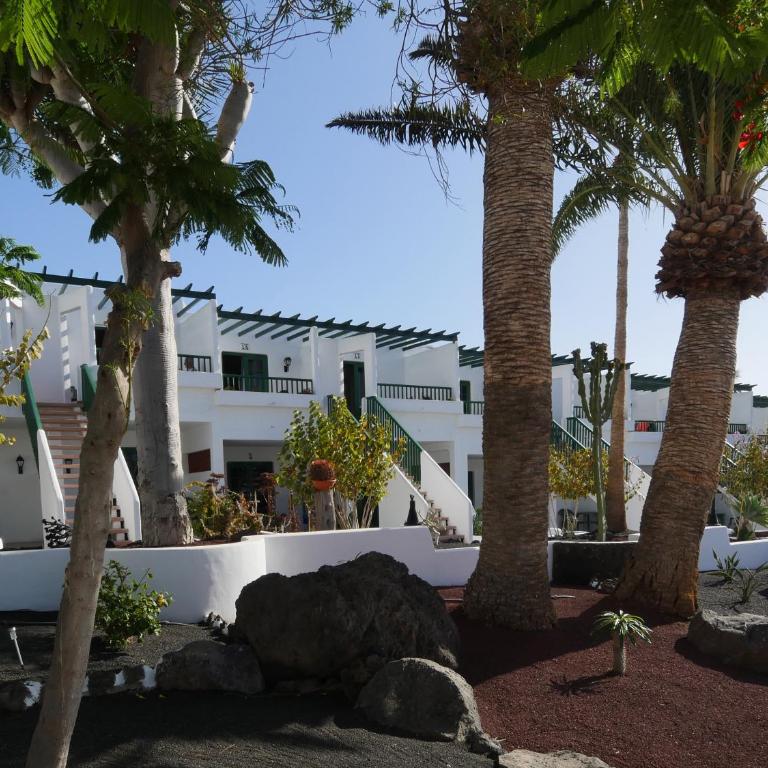 Apartamentos Tropicana - Estudio Superior - 3