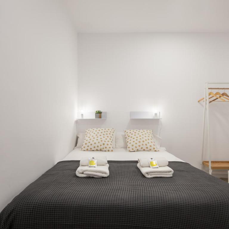 Flateli Rossello - Apartment - 12