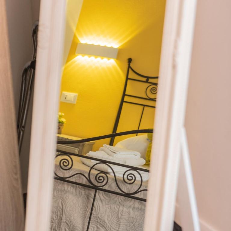 Le Camere di Teo - Camera Matrimoniale con Bagno Privato - 12