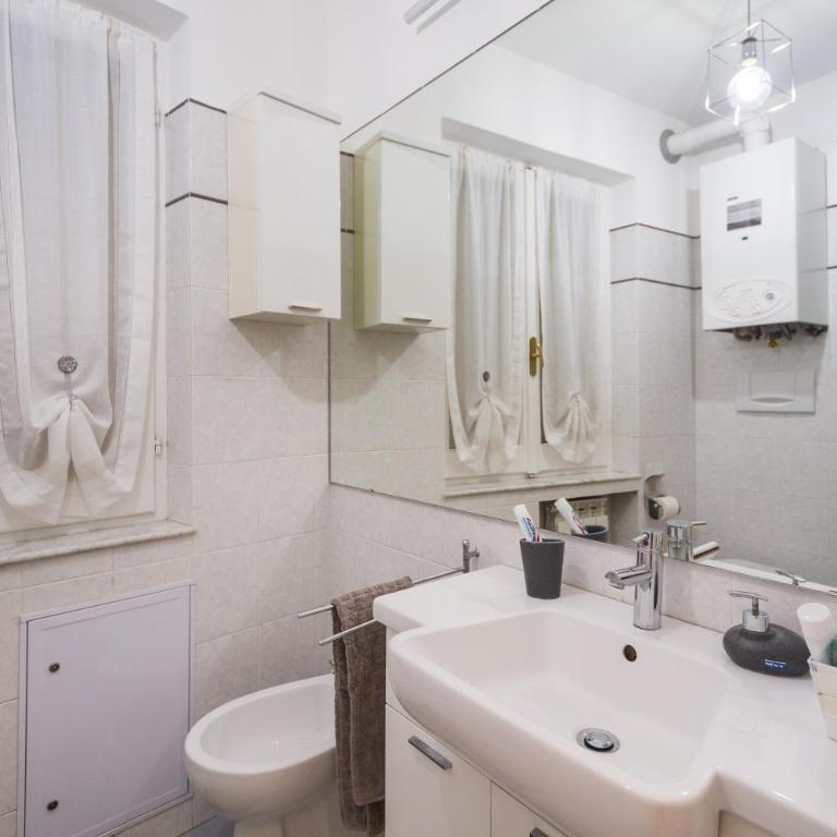 Old Port Apartment 4 beds - Appartamento con 1 Camera da Letto - 24