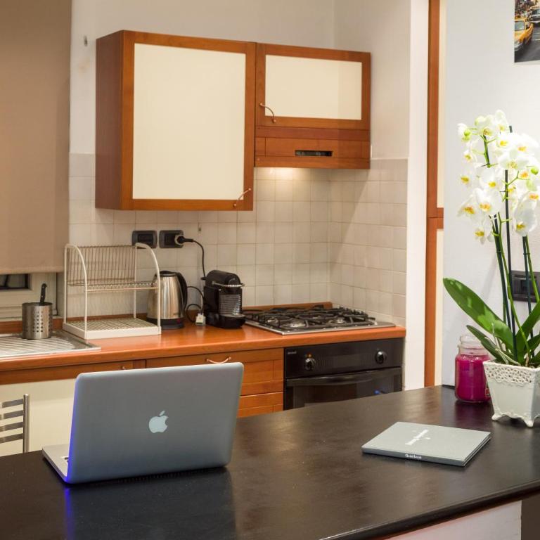 Old Port Apartment 4 beds - Appartamento con 1 Camera da Letto - 35