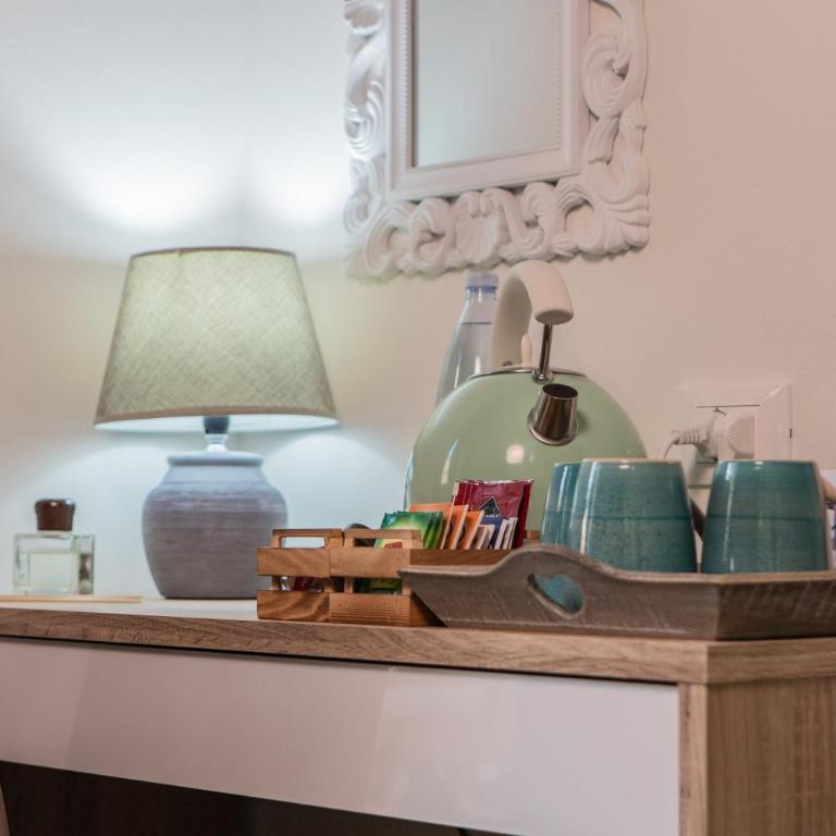 Le Camere di Teo - Camera Tripla con Bagno Privato - 13