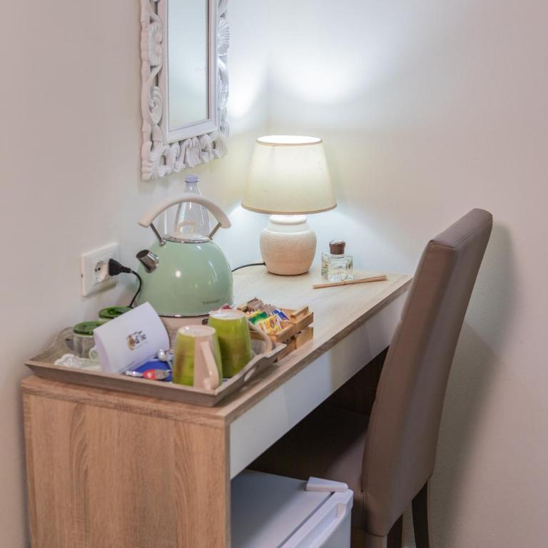 Le Camere di Teo - Camera Matrimoniale con Bagno Privato - 12