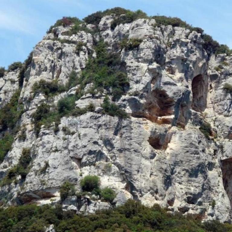 Finestra sul Borgo - Appartamento con 3 Camere da Letto - 35