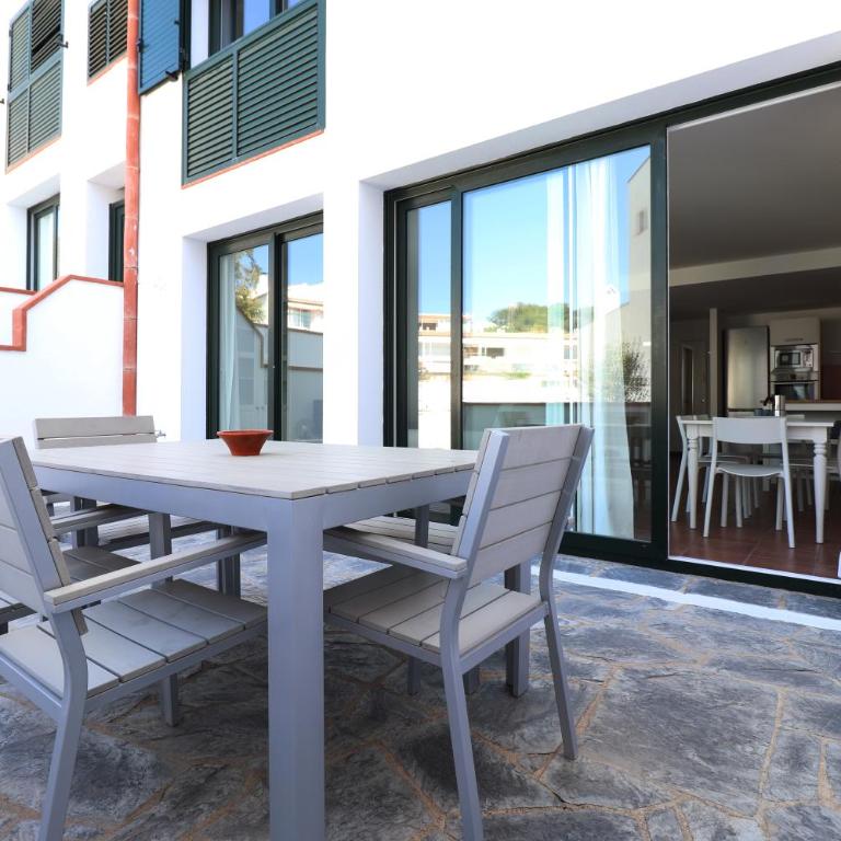 Cadaqués Masnou Apartaments - Dúplex 1 - 2