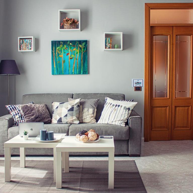 Cavour Holidays - Appartamento - Piano Terra - 1