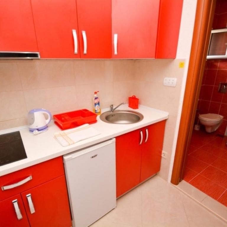 Seaside apartments and rooms - Studio with Sea View - 7