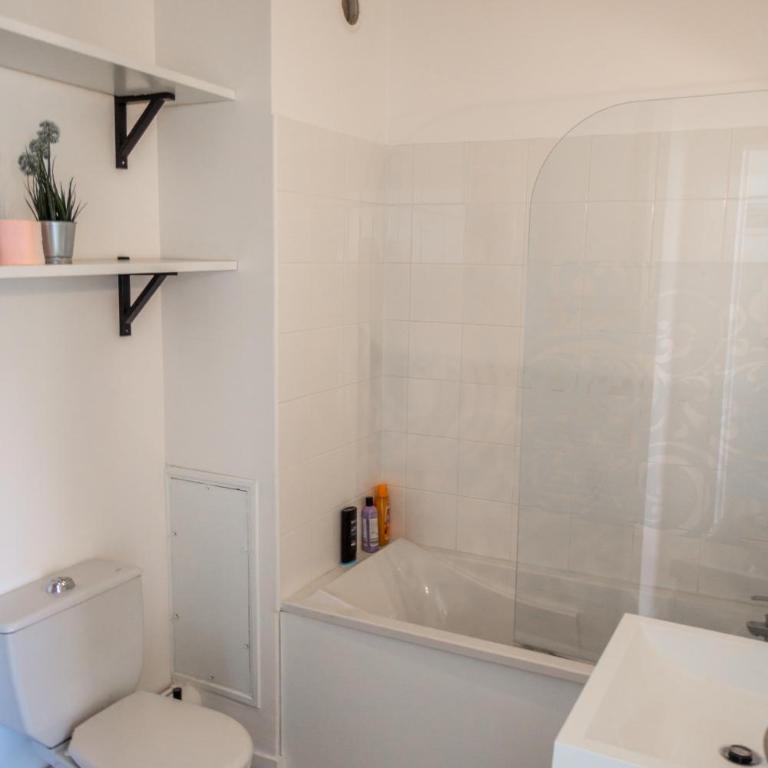 Studio moderne accès plage, piscine et tennis - Apartamento de 1 dormitorio - 10