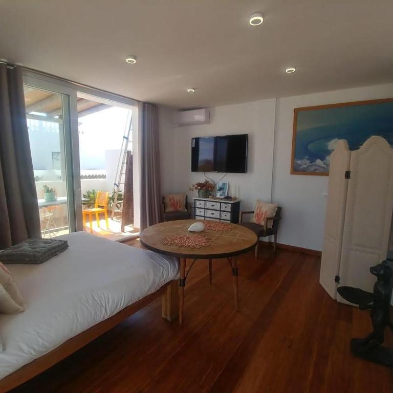 BEACH ATTIC - Three-Bedroom Apartment - 2