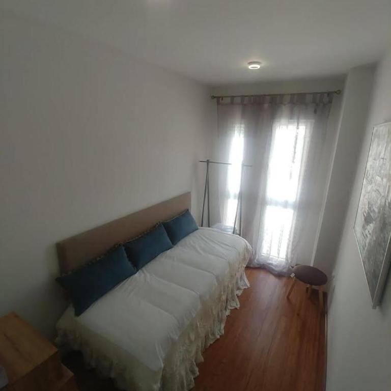 BEACH ATTIC - Three-Bedroom Apartment - 8