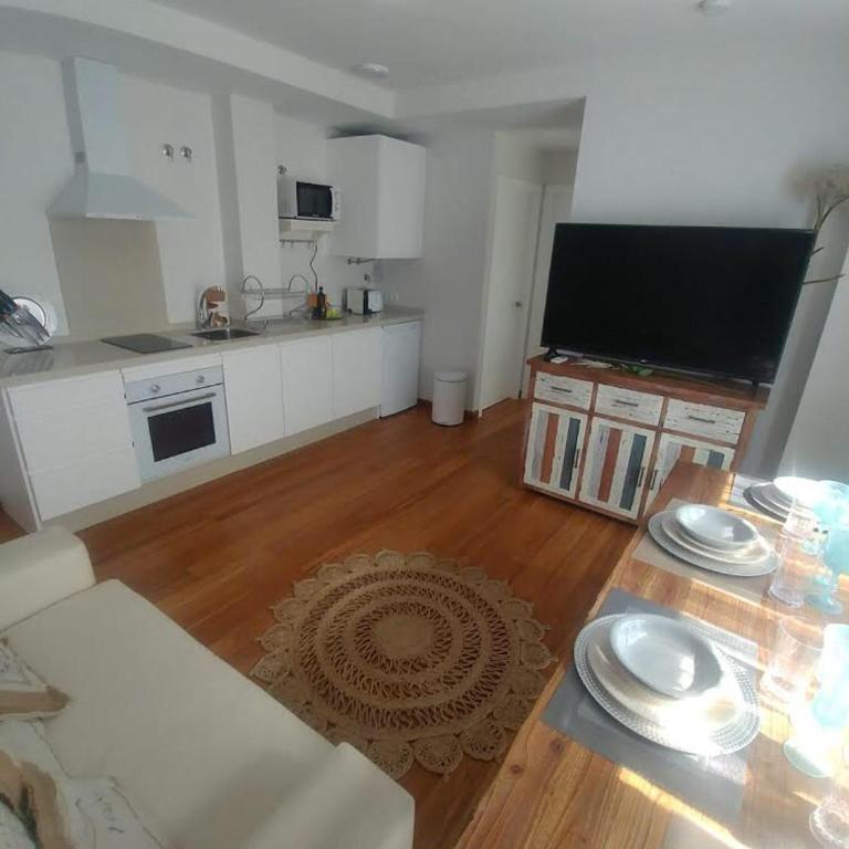 Beach Apartment - Two-Bedroom Apartment - 9