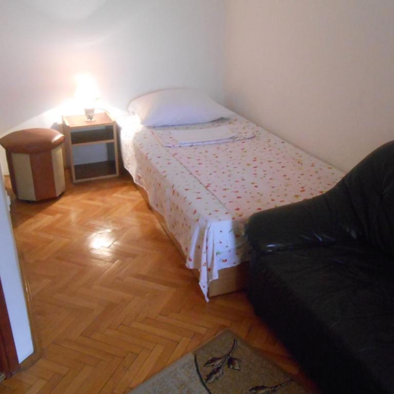 Apartments & Hostel Zdrava Hrana - Studio (3 Adults) - 8