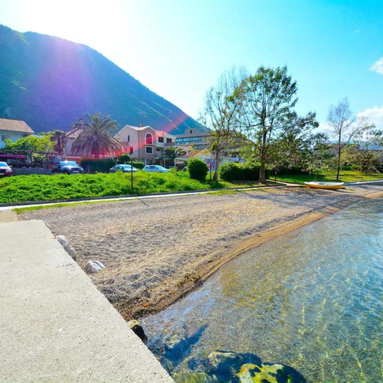 Seaside apartments and rooms - Studio with Sea View - 1