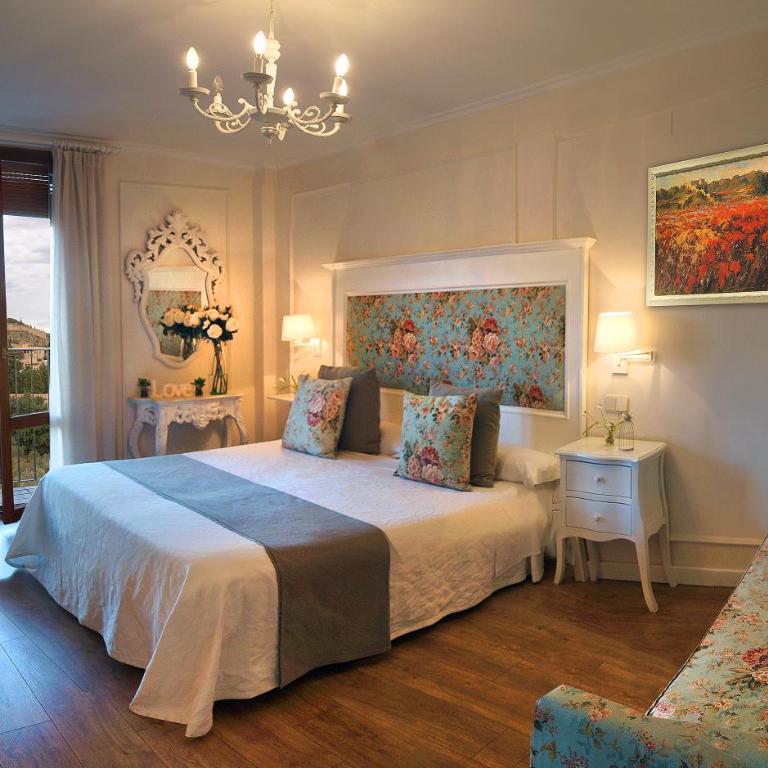 Hotel Santa Maria de Alquezar - Chambre Triple - Vue sur Château - 3