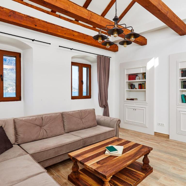 Three Dots by Todorovic Family - Villa - 19