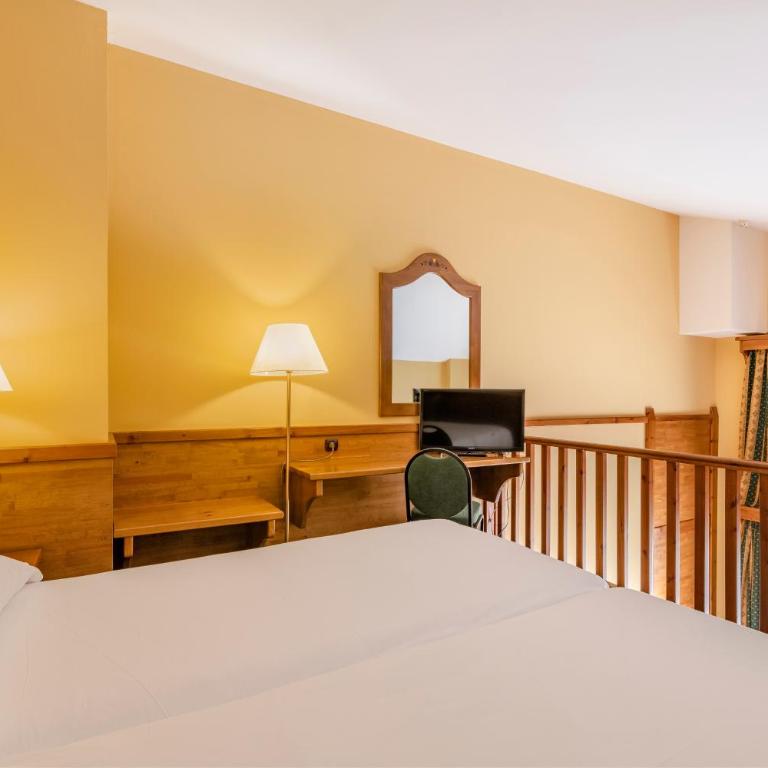 Sport Hotel Village - Dúplex (4 adultos) - 2
