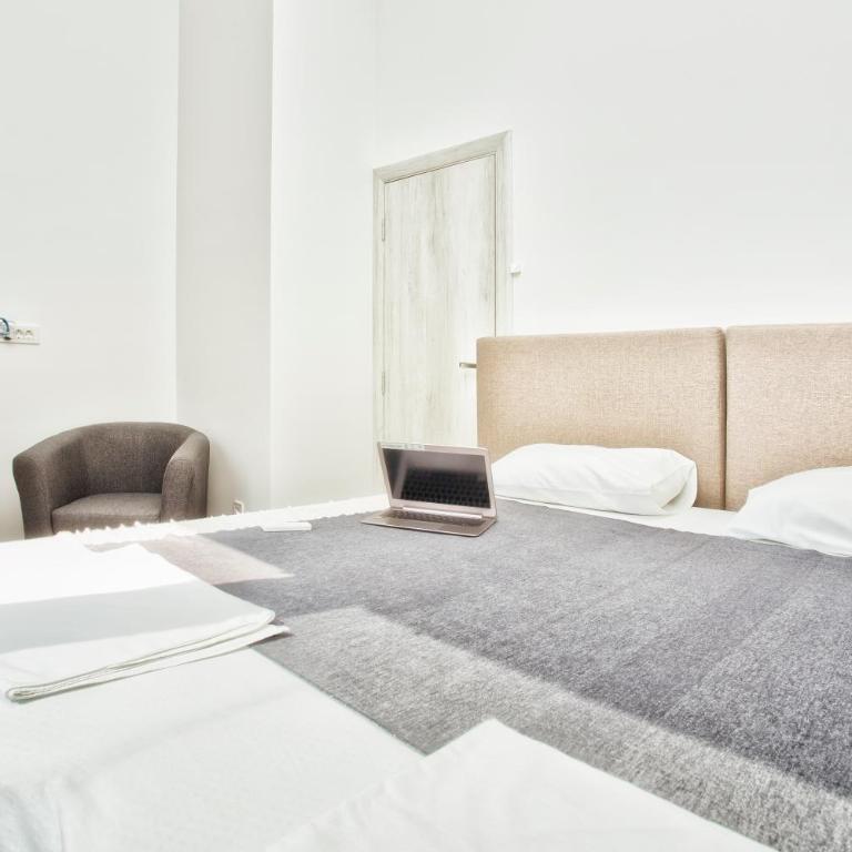 Beachfront Villa Nautica - Apartment with Sea View - 22