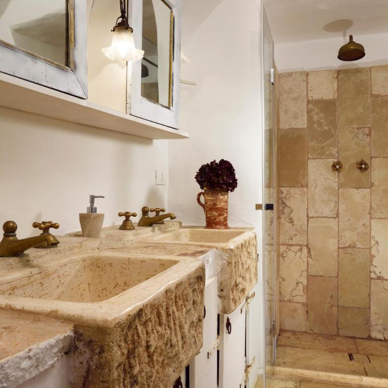 B&B Trullo Barbagiullo - Camera Matrimoniale con Bagno Privato - 4