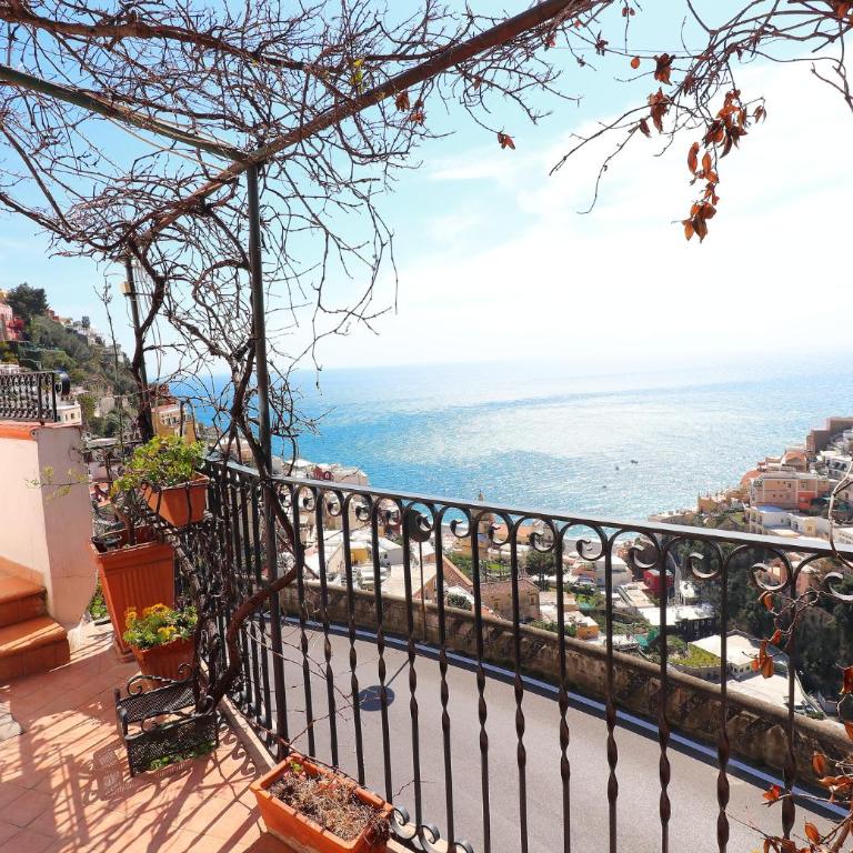 Estate4home - MAISON LIRIO - One-Bedroom House - 1