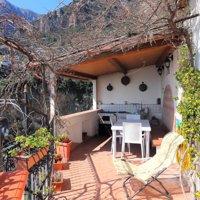 Estate4home - MAISON LIRIO - One-Bedroom House - 9