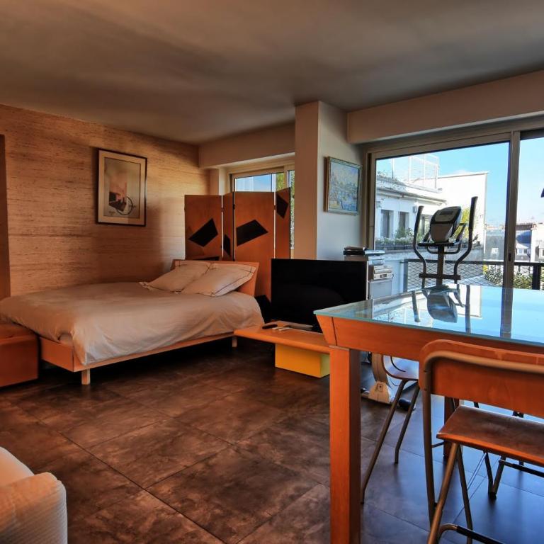 eiffel tower studio lacoste - Appartement 1 Chambre - 7