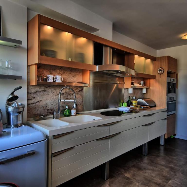eiffel tower studio lacoste - Appartement 1 Chambre - 9
